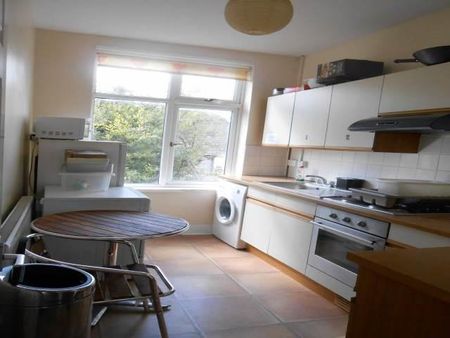 4 bedroom house to rent - Photo 4