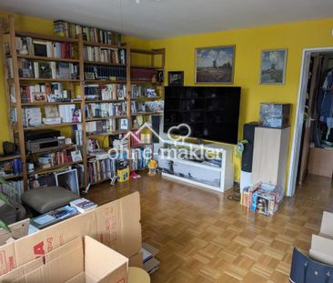 Dachgeschosswohnung in Essen (Holsterhausen) - Photo 1