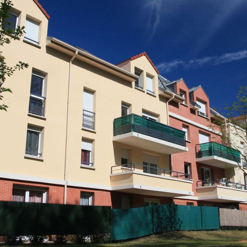 location Appartement T4 DE 72.91m² À DOURDAN - Photo 1