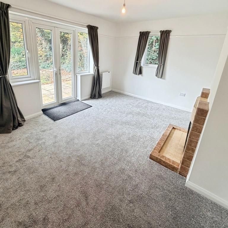 3 bedroom detached bungalow to rent - Photo 1