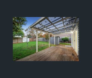 Cute, Comfortable & Convenient! - Photo 6