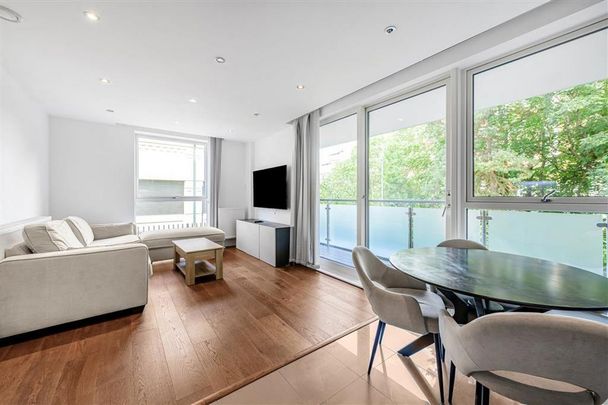 2 bedroom flat to rent - Photo 1