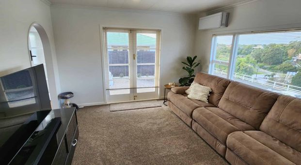 Merrilands - Three Bedroom - Photo 1