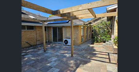 Great family home - Photo 4