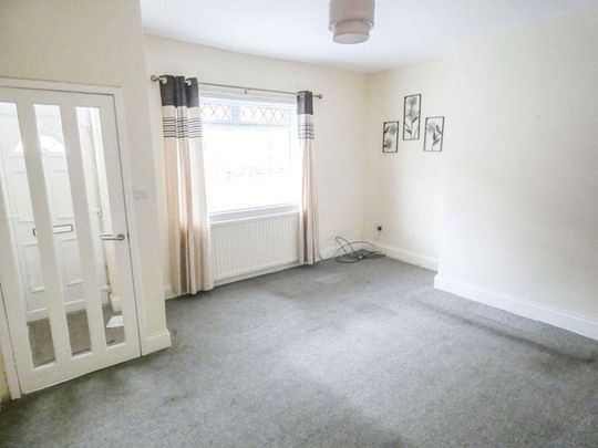 2 bed terraced house to rent in DH4 - Photo 1