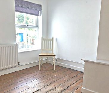 2 bedroom property to rent - Photo 2