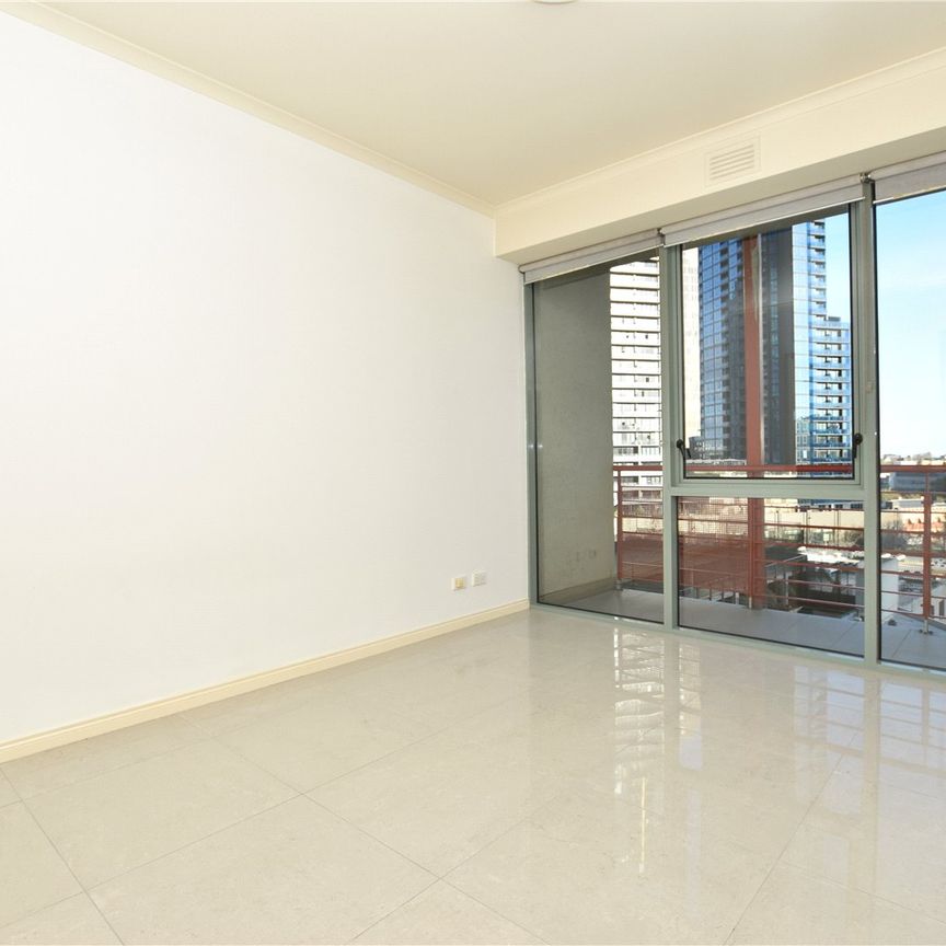 707/83 Queensbridge Street - Photo 1