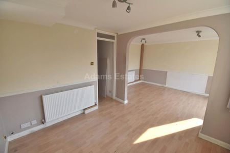3 bedroom terraced house to rent - Photo 2