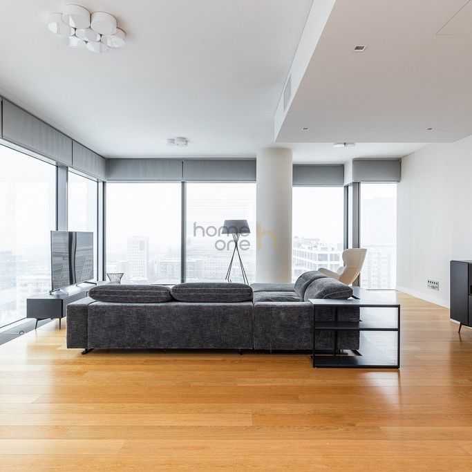 Warszawa, Śródmieście, Twarda - Photo 1