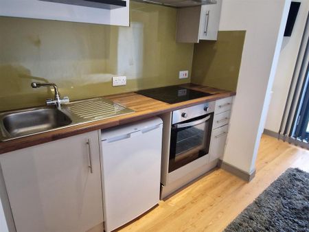 1 bedroom property to rent - Photo 2