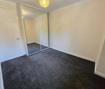 Flat, Valley House, Wash Beck Close, Scarborough, YO12 - Photo 2