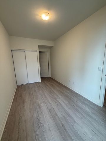 For Lease - 3006 William Cutmore Boulevard Unit# 420, Oakville, Ontario - Photo 4