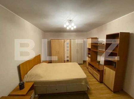 Apartament modern, 2 camere, curte proprie, zona centrala! - Photo 3