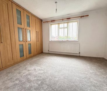 2 bedroom semi-detached house to rent - Photo 2