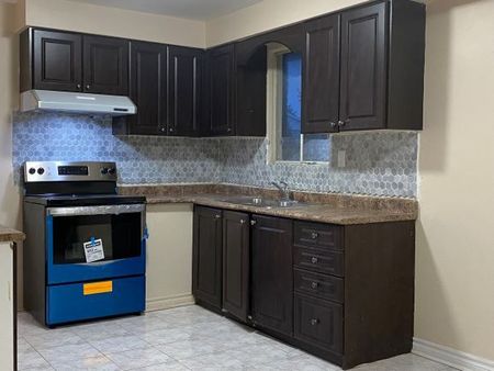 For Lease - 36 Bruce Beer Drive, Brampton, Ontario - Photo 5