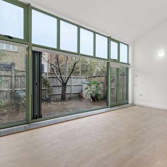 The Studio, Leighton Road, Kentish Town, NW5 - Photo 1