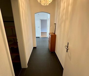 Schöne 3.5-Zimmerwohnung mit Balkon / Joli appartement de 3.5 pièces - Foto 3