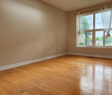 For Lease - 69 Cherrystone Drive Unit# Main and Upper, Toronto, Ont... - Photo 1