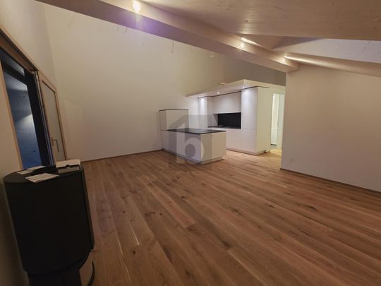 FIRST-TIME OWNERSHIP: MODERN WITH A WIDE VIEW - Photo 1