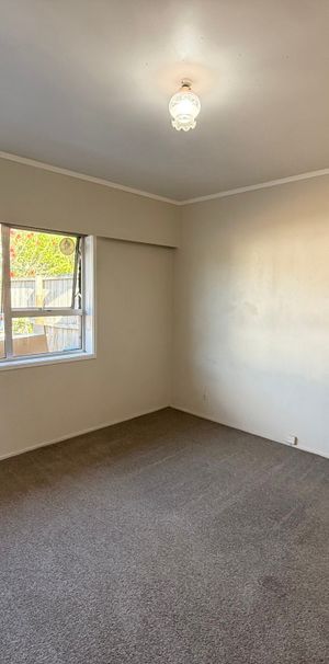 Round about Royal Oak&mldr; - Photo 1