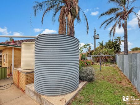 Centrally Located Family Home - Photo 2