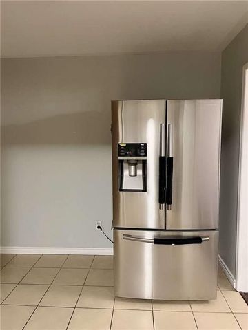 For Lease - 496 RIVER GLEN Boulevard, Oakville, Ontario - Photo 4