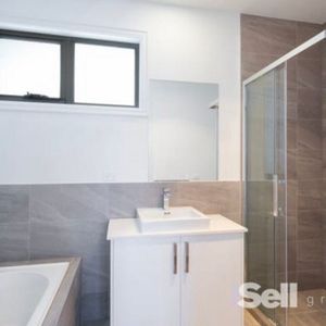 Springvale - Photo 3