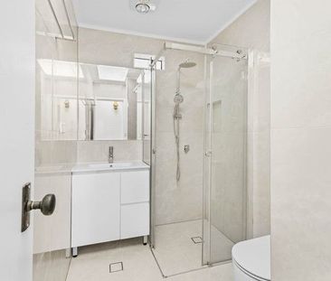 Stylish, spacious, and ready for family living! - Photo 1