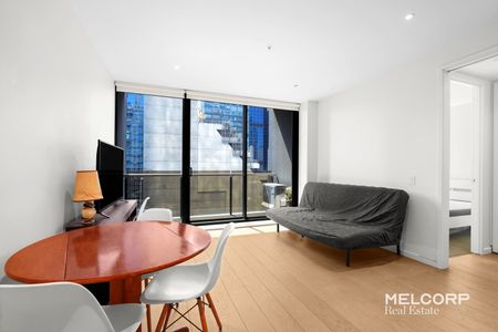 ABODE LIVING WITH STUNNING CBD VIEWS - FURNISHED - Photo 5