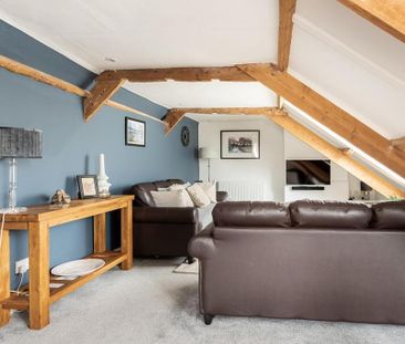 3 bedroom apartment to rent - Photo 1