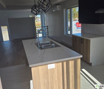 87, rue des Ormes, Salaberry-De-Valleyfield à louer - Photo 5