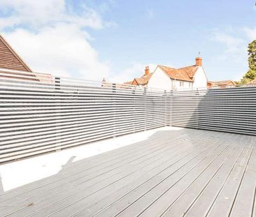 Lime Walk, Henlow, SG16 - Photo 1
