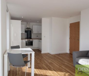 2 bedroom flat to rent - Photo 3