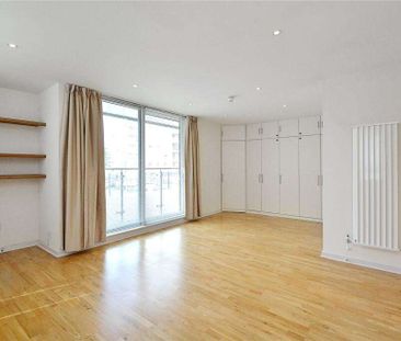 A unique four bedroom townhouse with direct views across the Marina... - Photo 5