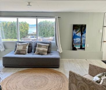 Character Home – Casa Loma - Photo 1