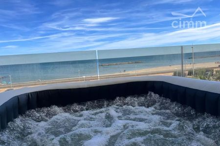 Magnifique T2 pleine vue mer et jacuzzi ! - Photo 5