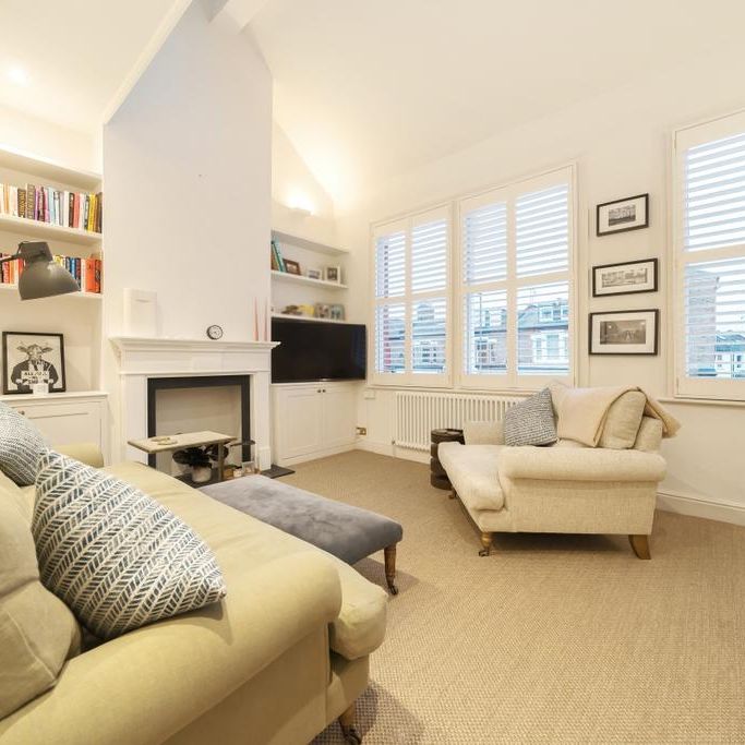 2 bedroom flat to rent - Photo 1