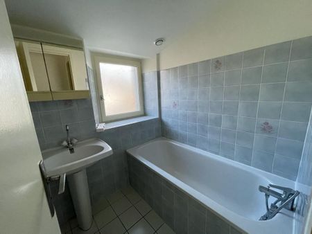 Appartement À Louer 1 Pièce , 35 M² - Photo 3