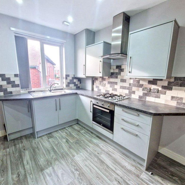 2 bed upper flat to rent in NE3 - Photo 1