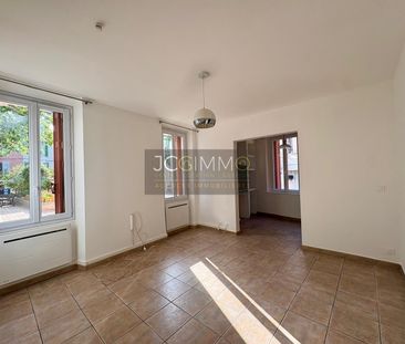 Location Appartement 2 pièces 36m² PUGET VILLE 83390 - Photo 1
