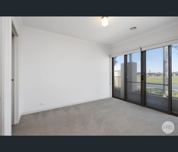 67H Dyson Drive, Alfredton, Vic 3350 - Photo 5
