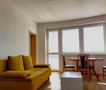 Na prenájom slnečný priestranný 2 izbový byt v Nemšovej - Photo 1
