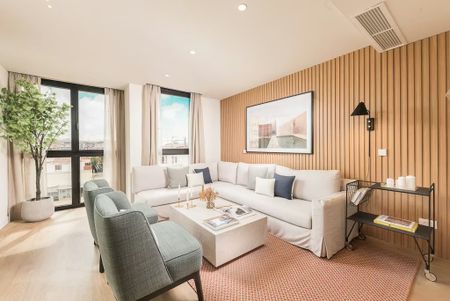 Calle de Colomer, Madrid, Community of Madrid 28028 - Photo 2