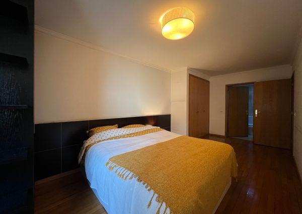 Apartamento T3 para Arrendar Mobilado na Foz do Douro