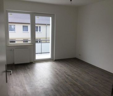 Sanierte 2-Zimmer-Wohnung mit Balkon - Foto 2