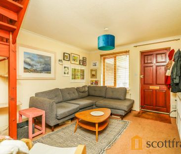 2 bedroom semi-detached house to rent - Photo 3
