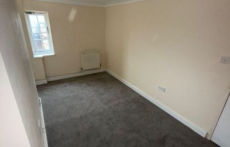 3 Bed Flat, Oxford Road, RG1 - Photo 2