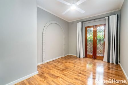 Family Paradise in Coromandel Valley - Spacious, Private & Packed with Charm - Photo 5