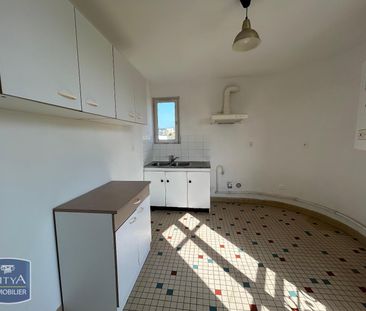 Location Appartement 3 pièces 81m² CHATEAU THIERRY 02400 - Photo 4