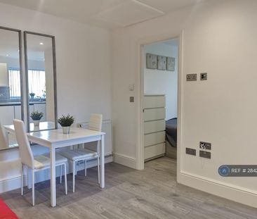 1 bedroom maisonette to rent - Photo 5